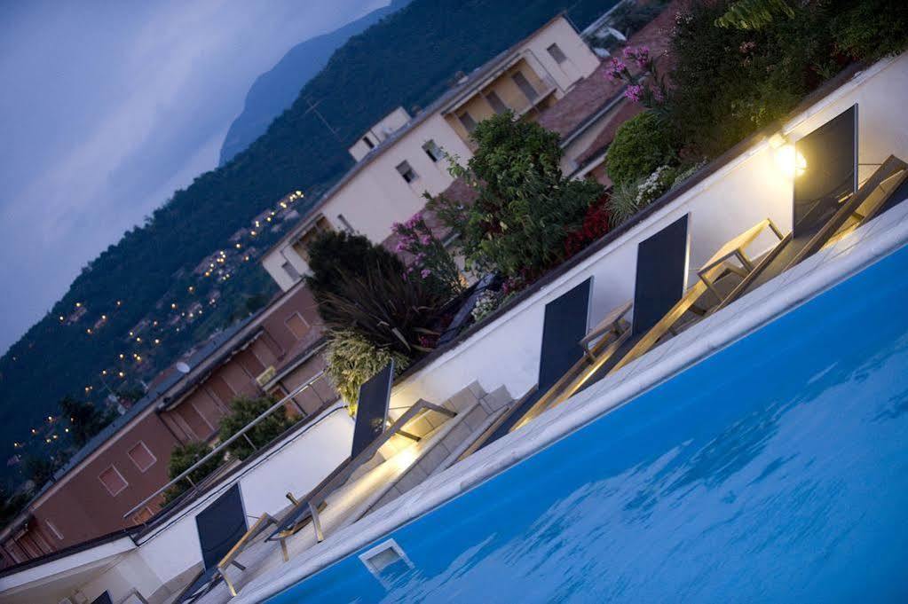 Regal Hotel Brescia Exterior foto